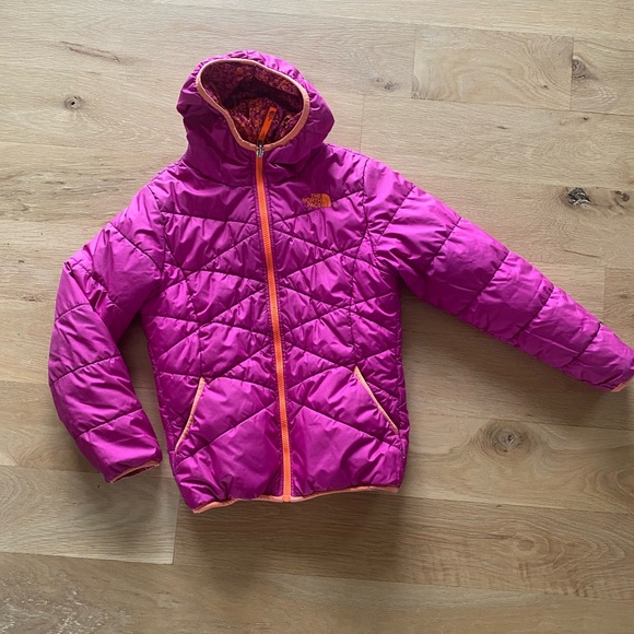 The North Face Gilr jacket size 10/12yr - Picture 2 of 6